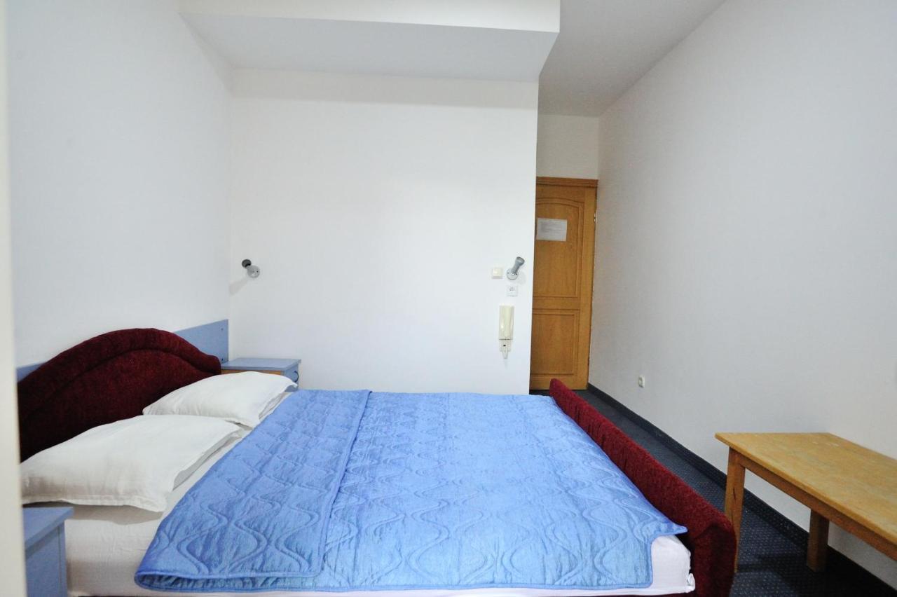 Hotel Lav Neum Esterno foto