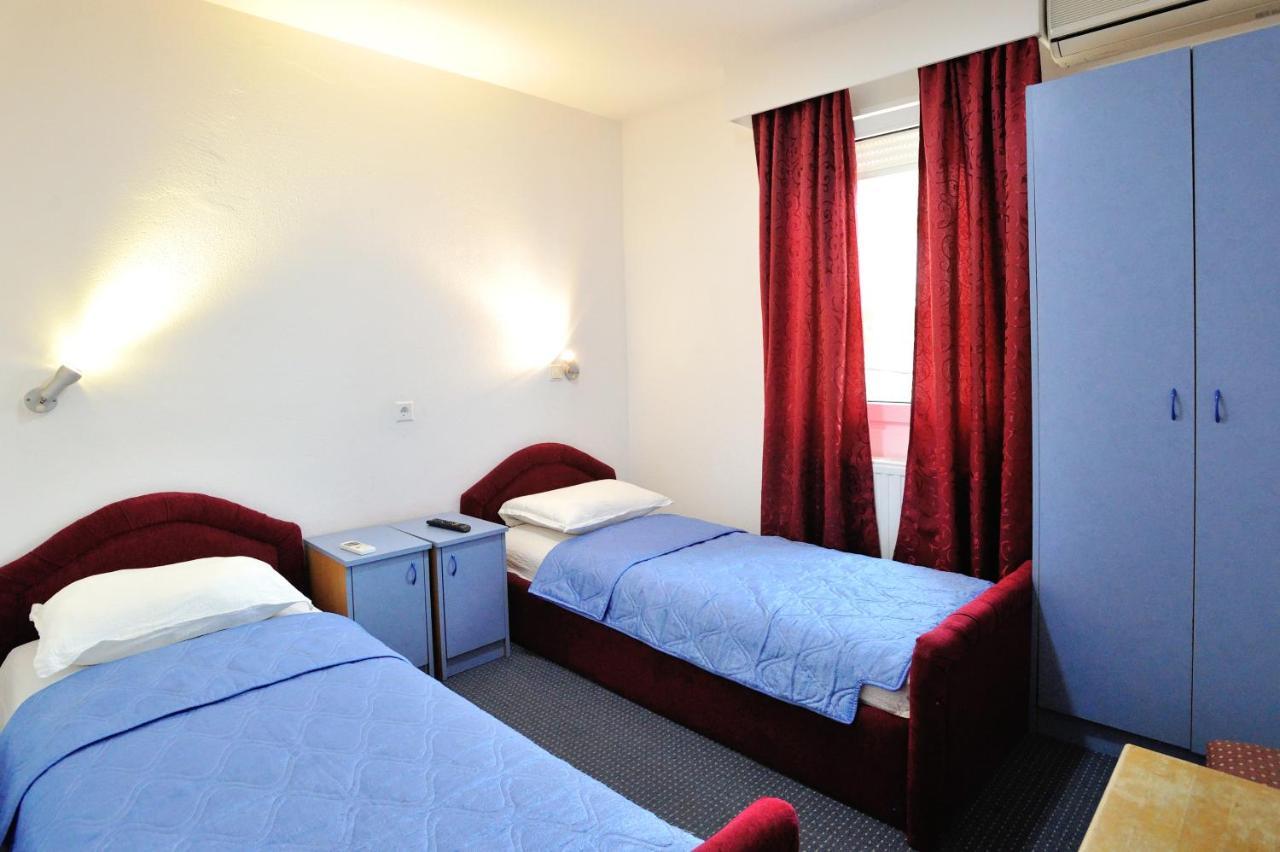 Hotel Lav Neum Esterno foto