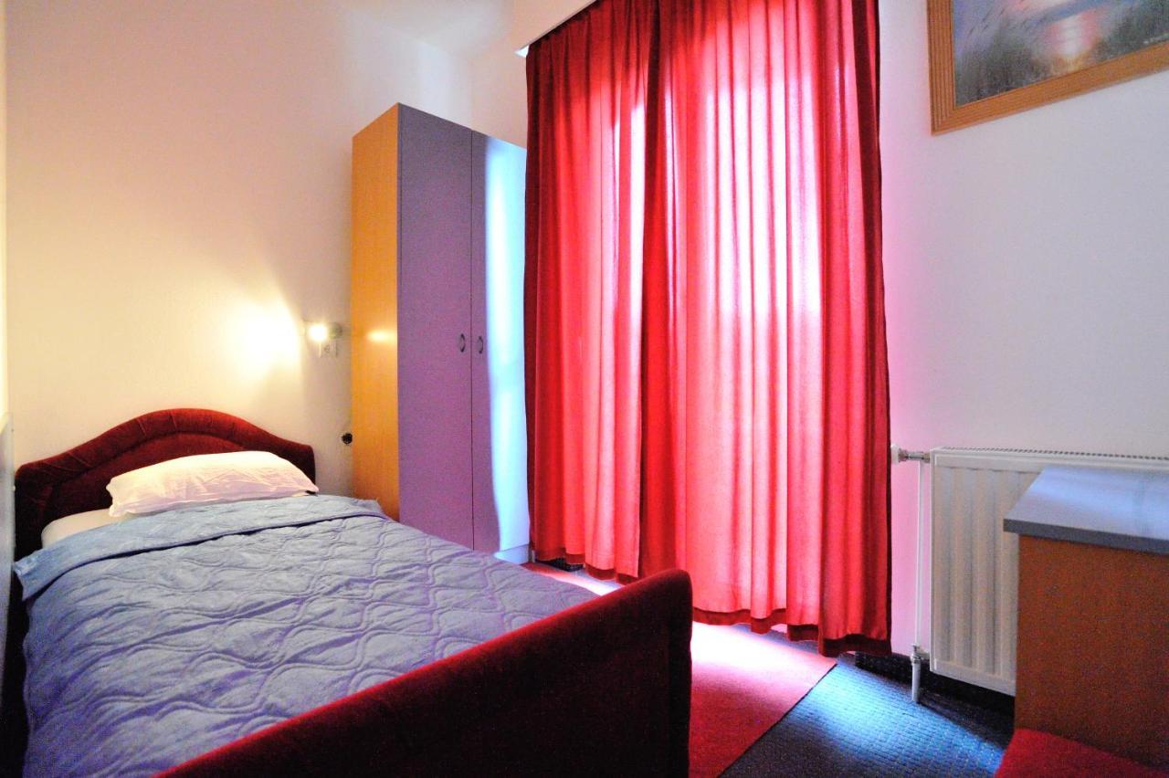 Hotel Lav Neum Esterno foto